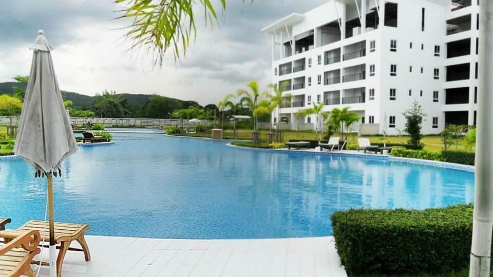 The Pride Paradise Apartman Huahin Kültér fotó